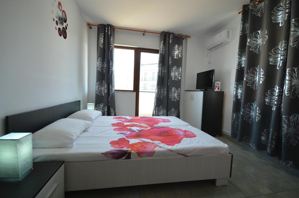 Ferienwohnung Apartament Enzo Năvodari Exterior foto